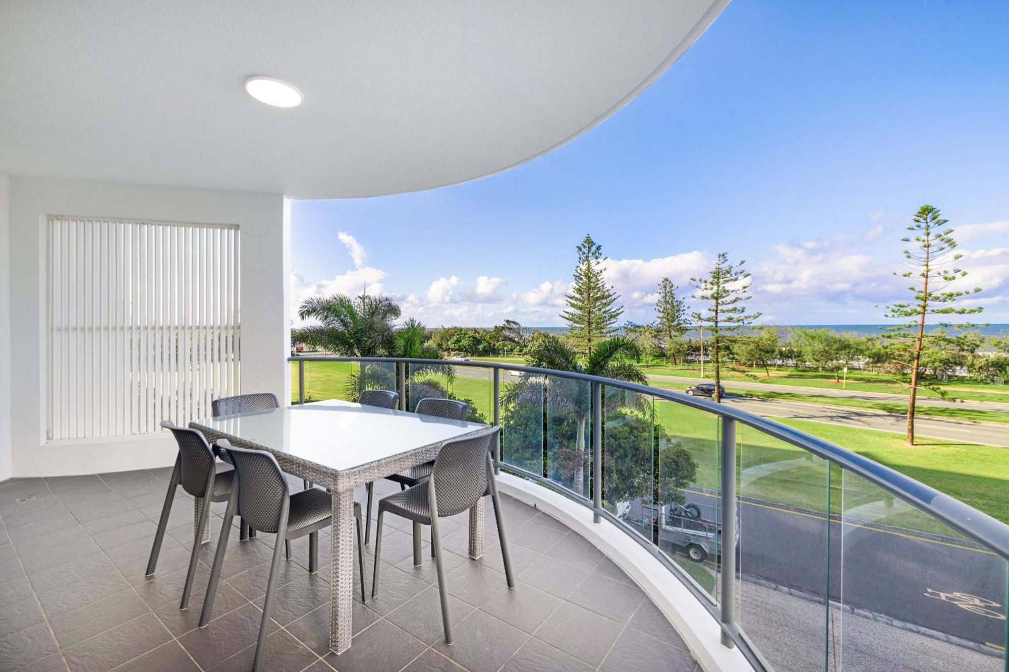 Meridian Alex Beach Apartments Alexandra Headland Camera foto