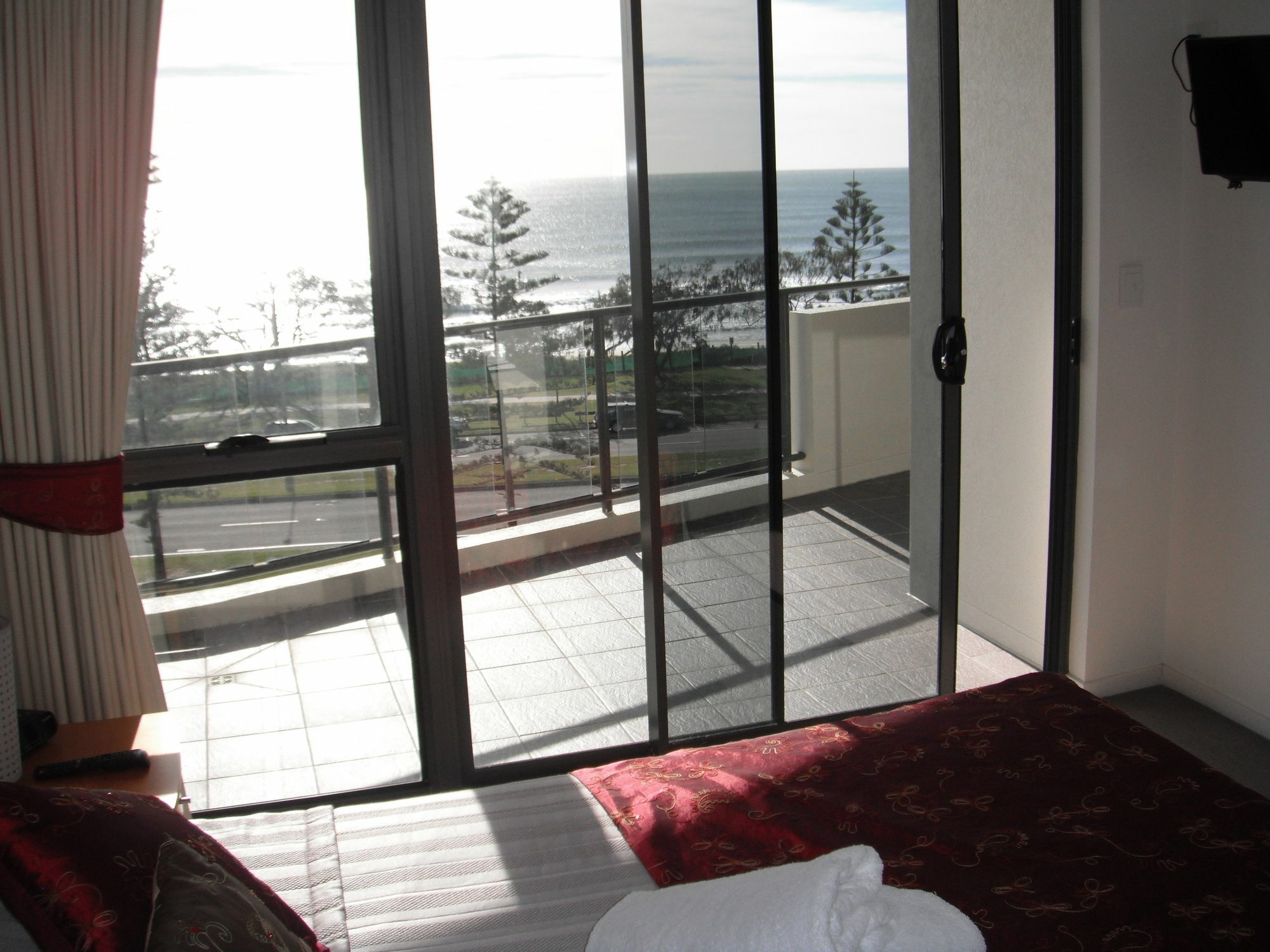 Meridian Alex Beach Apartments Alexandra Headland Esterno foto