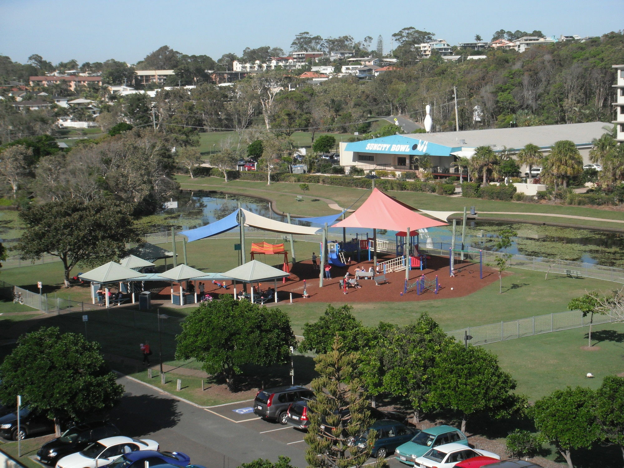 Meridian Alex Beach Apartments Alexandra Headland Esterno foto